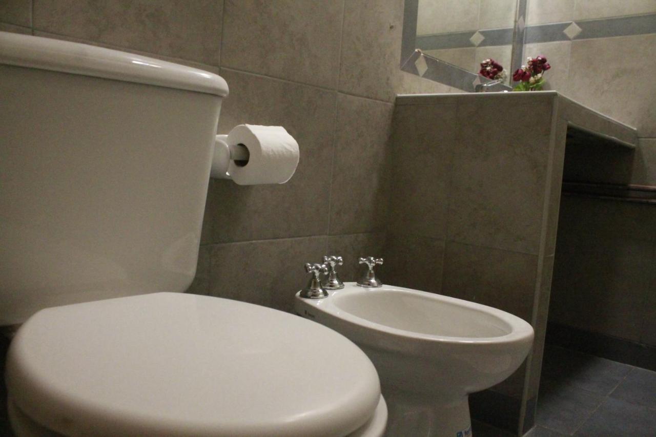 Trotamundos Hostel Salta Dış mekan fotoğraf