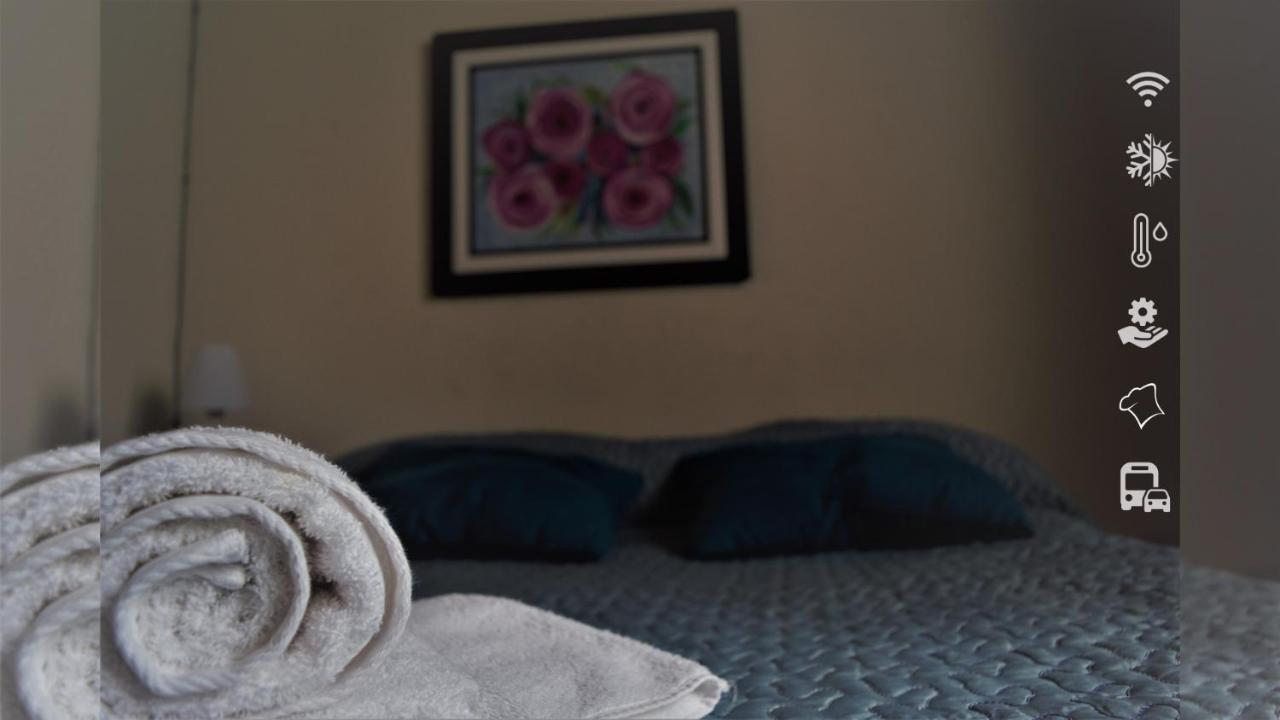 Trotamundos Hostel Salta Dış mekan fotoğraf