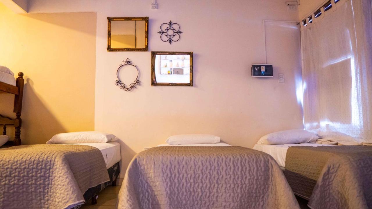 Trotamundos Hostel Salta Dış mekan fotoğraf